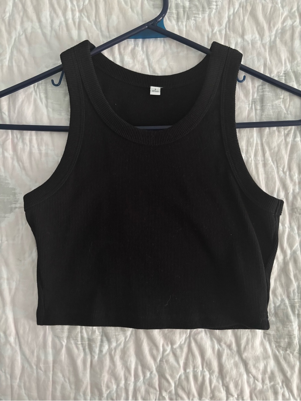 GU Women’s Black Ribbed Crop Tank Top - Classic Essentials